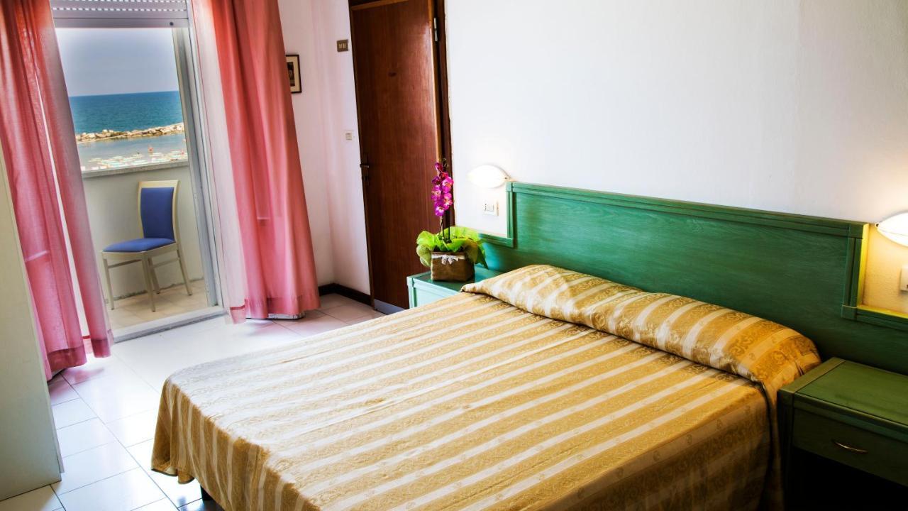 Hotel Villa Sole Resort Μπελάρια-Ιτζέα Μαρίνα Εξωτερικό φωτογραφία
