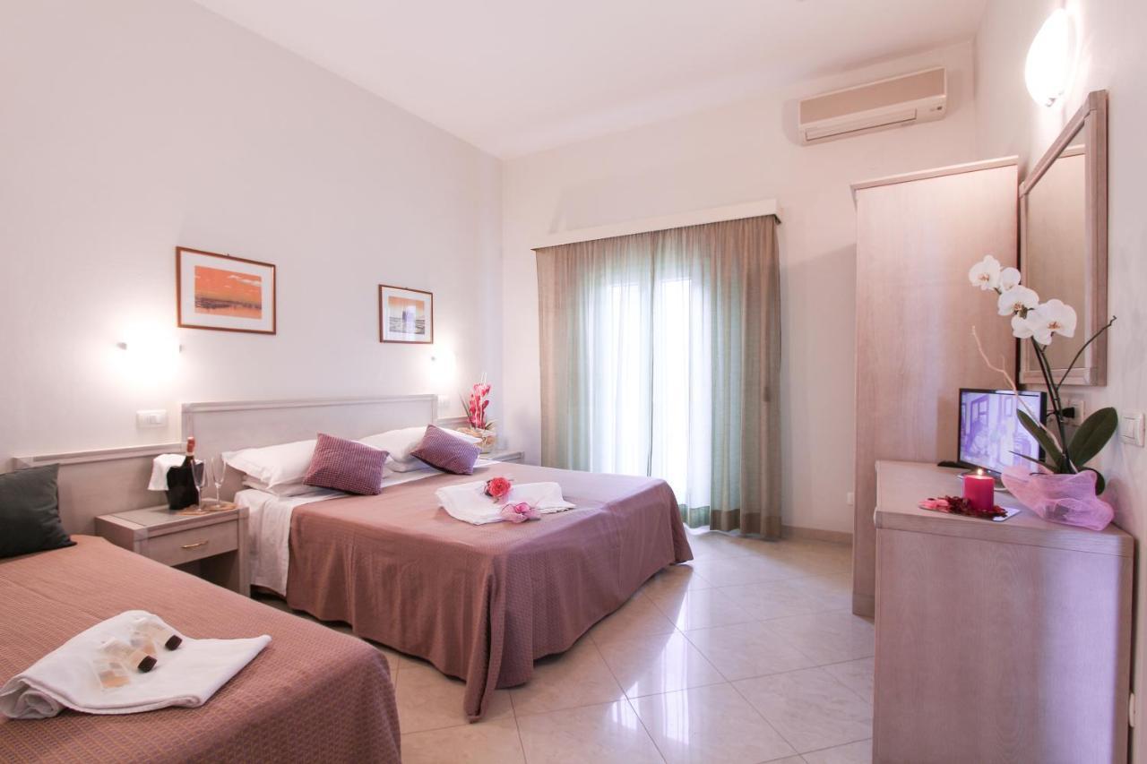 Hotel Villa Sole Resort Μπελάρια-Ιτζέα Μαρίνα Εξωτερικό φωτογραφία