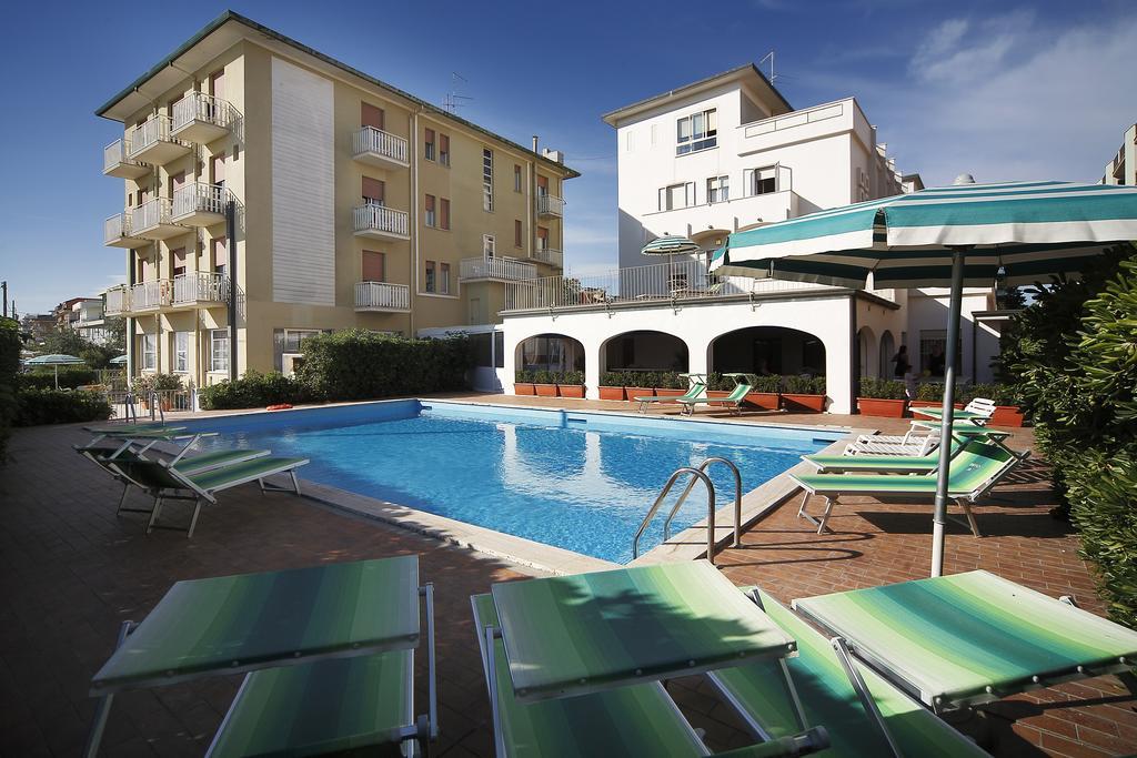 Hotel Villa Sole Resort Μπελάρια-Ιτζέα Μαρίνα Εξωτερικό φωτογραφία