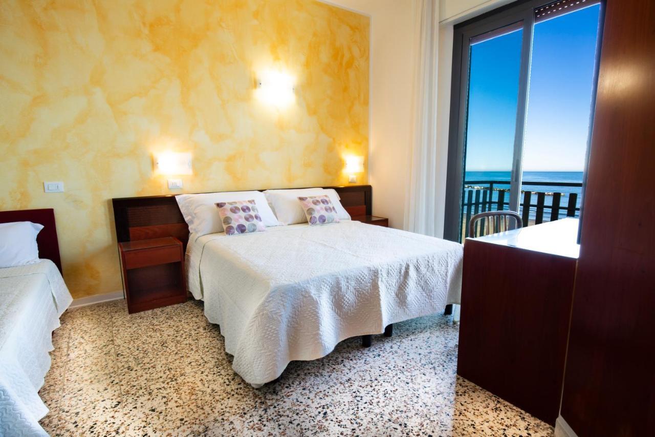 Hotel Villa Sole Resort Μπελάρια-Ιτζέα Μαρίνα Εξωτερικό φωτογραφία