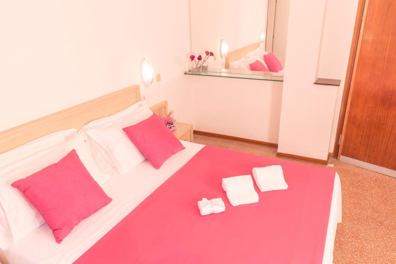 Hotel Villa Sole Resort Μπελάρια-Ιτζέα Μαρίνα Εξωτερικό φωτογραφία